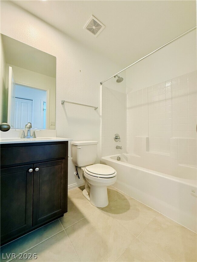 Building Photo - 398 Moonlight Opera Ct