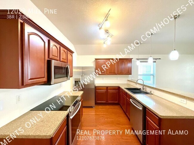 Building Photo - 12023 Mill Pine