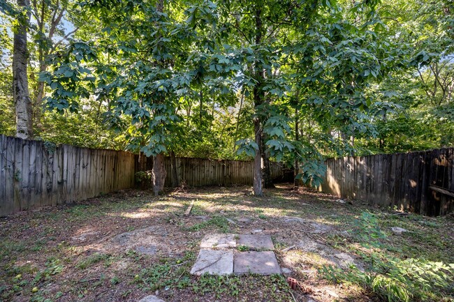 Building Photo - 4432-4434 Central Valley Dr