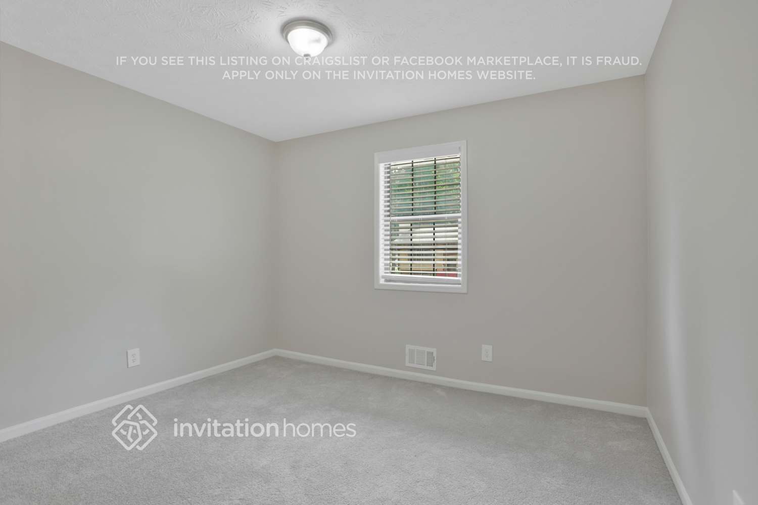 Building Photo - 724 Pepperwood Ln