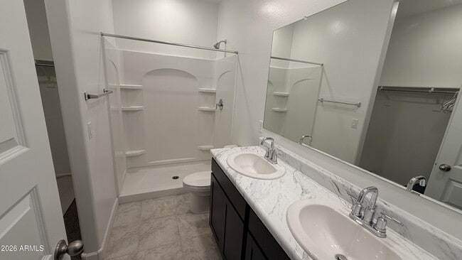 Building Photo - 39990 W Sunland Dr