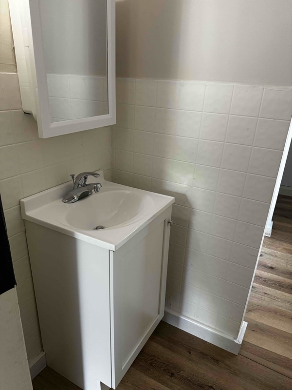 Building Photo - 452 N Market St