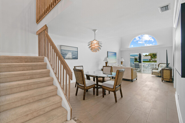 Building Photo - 1113 Ocean Dunes Cir