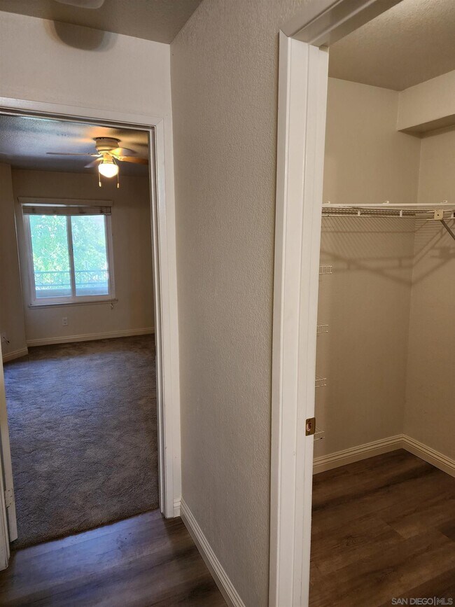 Building Photo - 3520 Lebon Dr