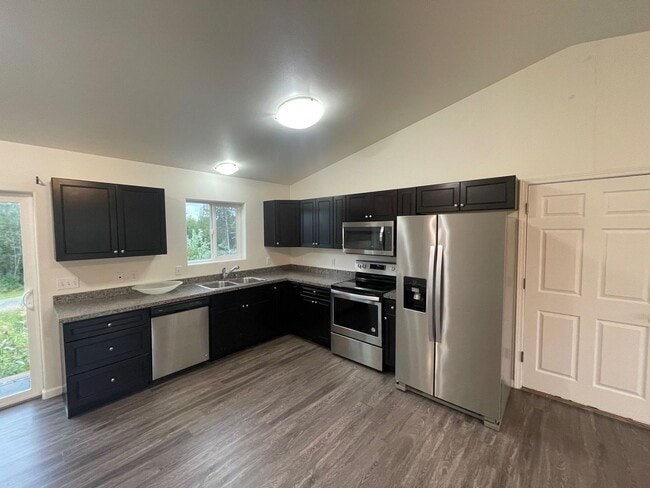 Building Photo - 4733-4739 W Adirondack Circle