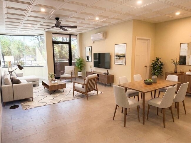 Building Photo - 15950 Bay Vista Dr