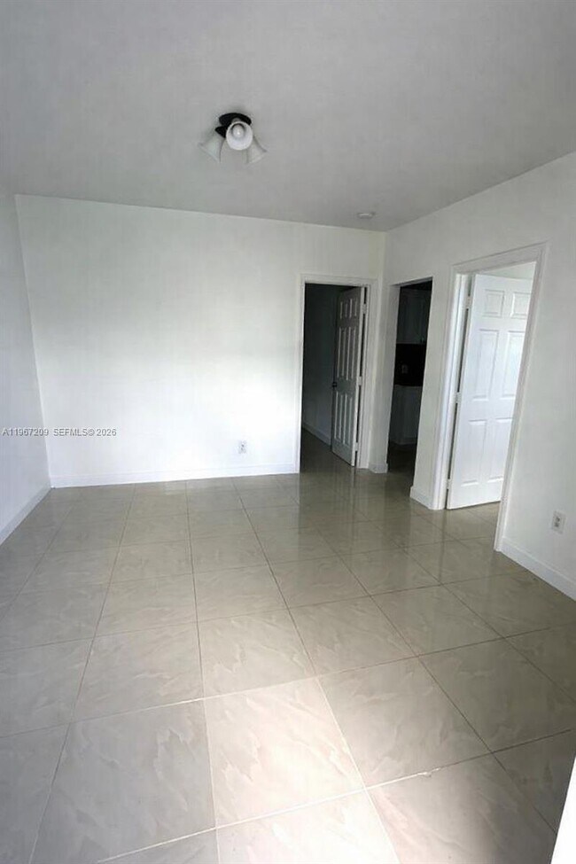 Building Photo - 1770 NW 19th Terrace