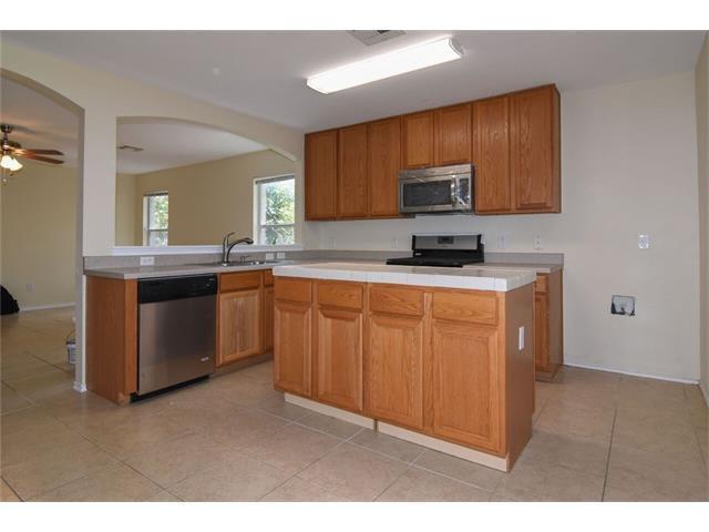 Building Photo - 109 Mood Lake Dr