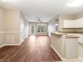Building Photo - 11711 Pasetto Ln