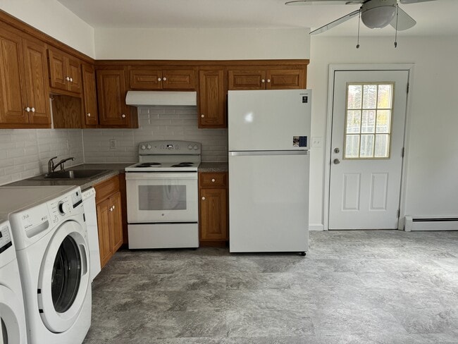 Building Photo - 26 Gurley Rd