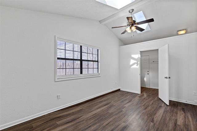 Building Photo - 5648 Perrin St