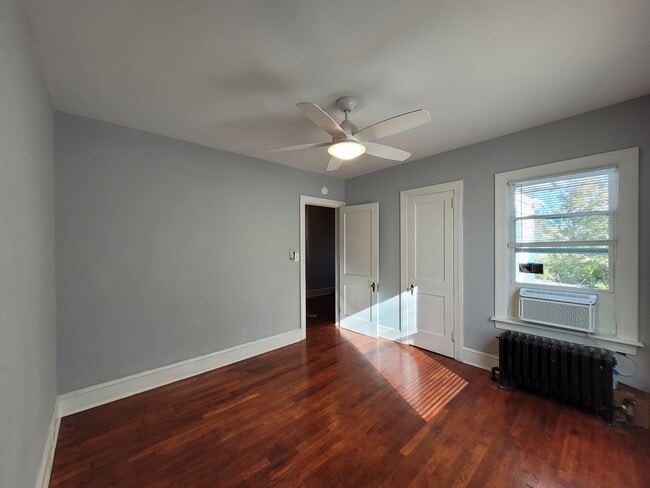 Building Photo - 115 Walnut St