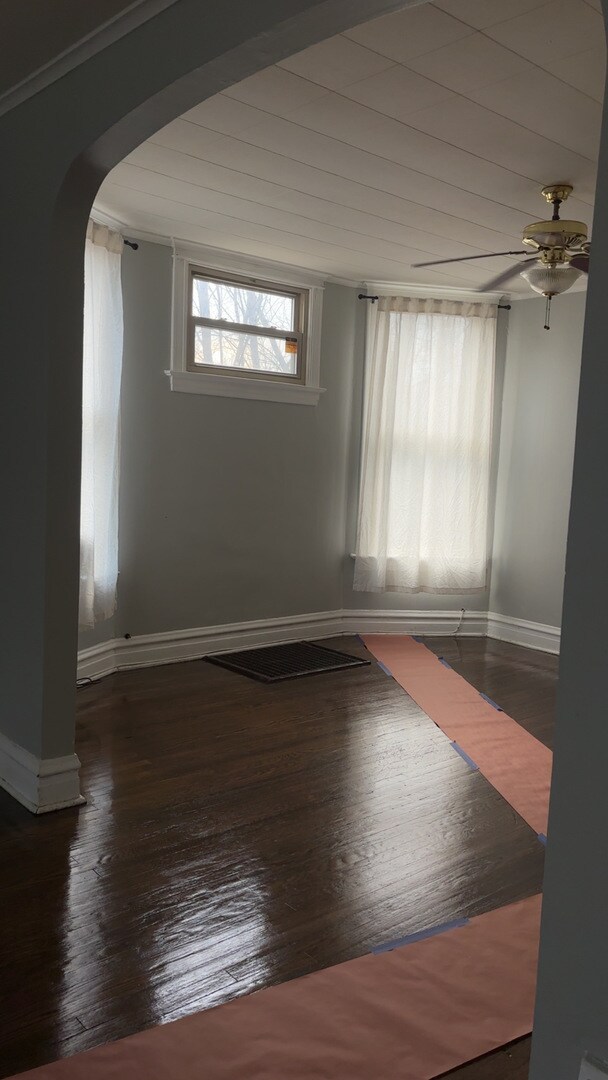 Building Photo - 5455 W Iowa St