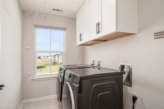 Building Photo - 968 Blackmore Dr