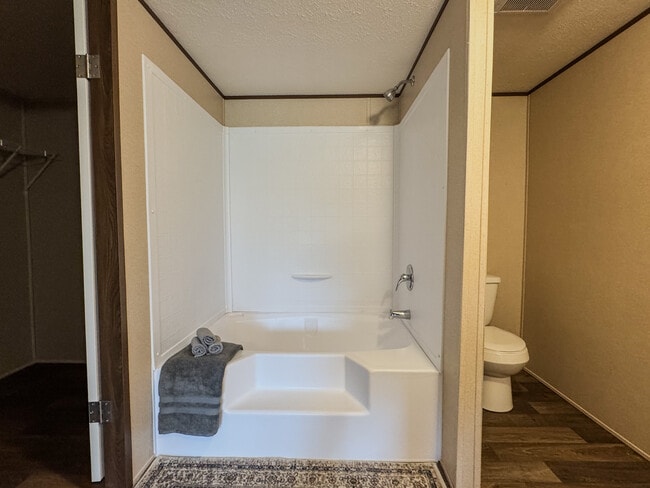 Building Photo - 256 Co Rd 3101