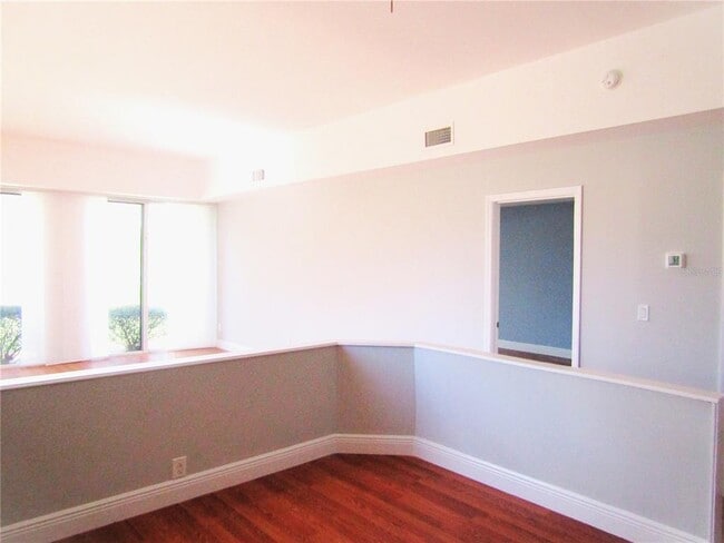 Building Photo - 2405 Crispin Ct