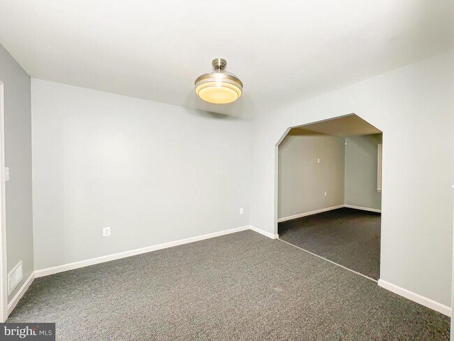 Building Photo - 9206 Lorelei Ct