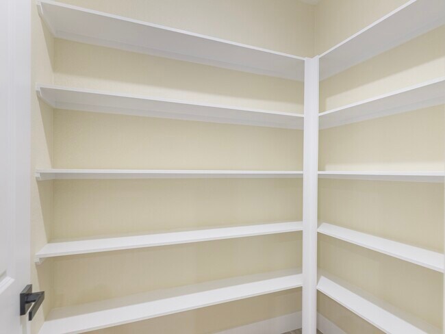 Building Photo - 327 Rd 5840