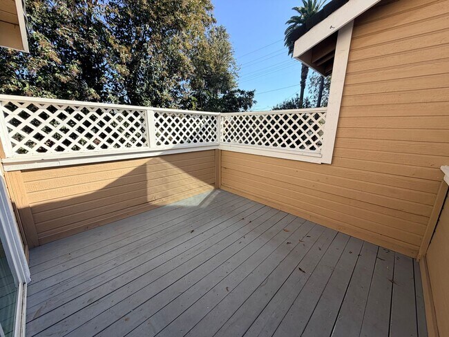 Building Photo - WILLIAMSON