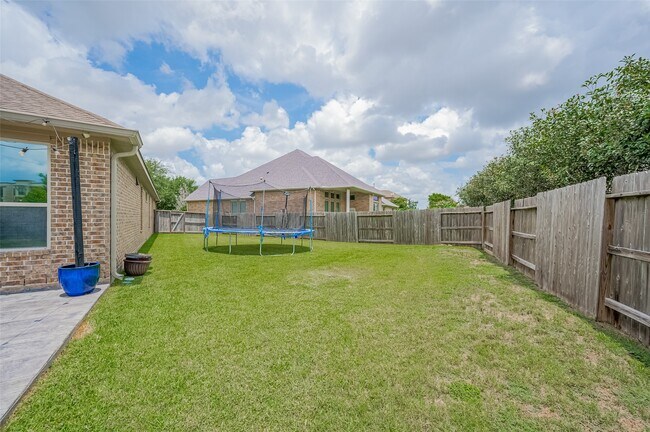 Building Photo - 4227 Lodge Ranch Ct