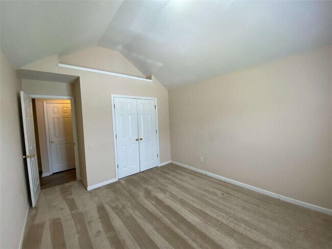 Building Photo - 4553 Era Trce