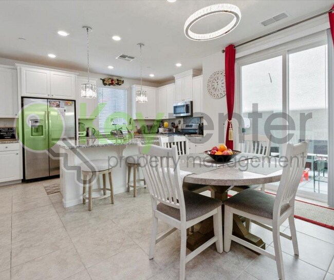 Building Photo - 1057 Provence Village Dr