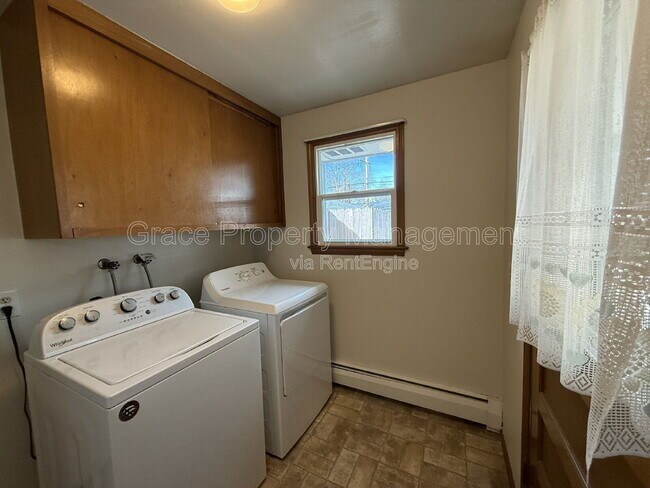 Building Photo - 2237 Harlan St