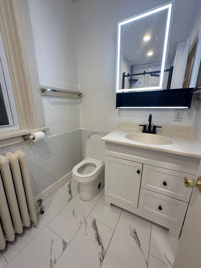 Building Photo - East Liberty 2-Bedroom duplex
