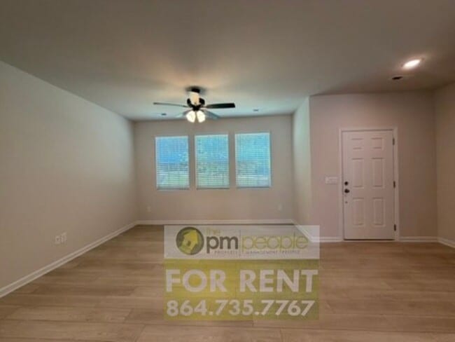 Building Photo - 7 Trakas Ct