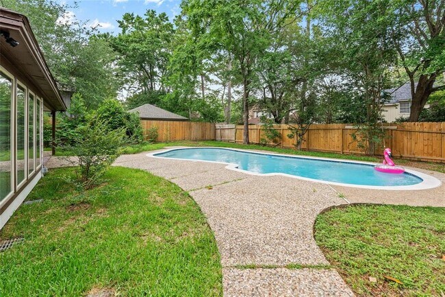Building Photo - 5502 Graystone Ln