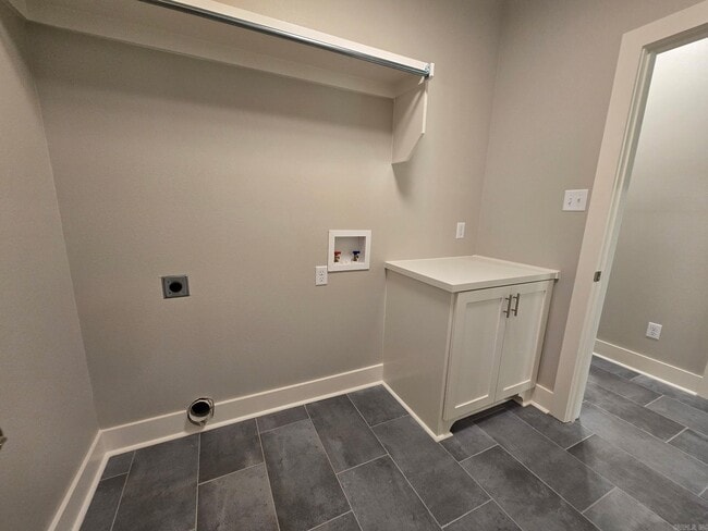 Building Photo - 5009 Springwood Cir