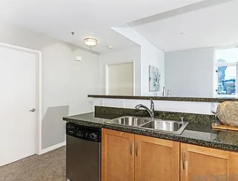 Building Photo - 427 Ninth Ave