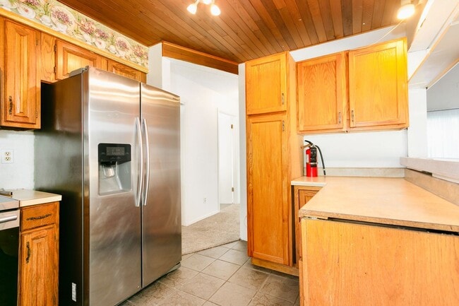 Building Photo - Spacious Tacoma Home for Rent – Available Now!