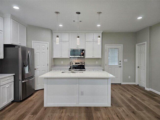 Building Photo - 169 Chickasaw