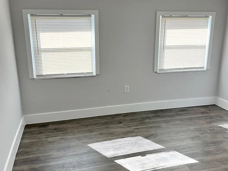 Building Photo - 3355 SW 23rd Terrace