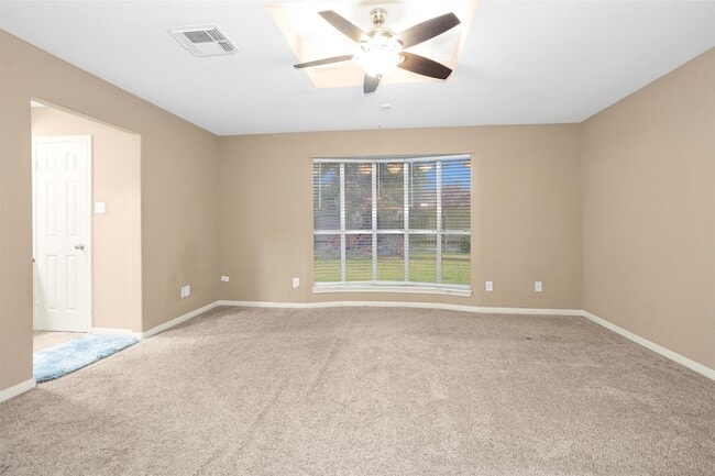 Building Photo - 16327 Green Shade Dr