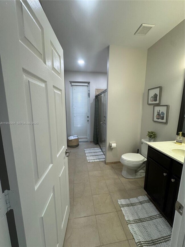 Building Photo - 17145 SW 92nd St