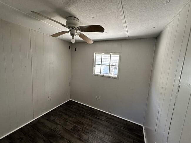 Building Photo - 130 S Suncoast Blvd