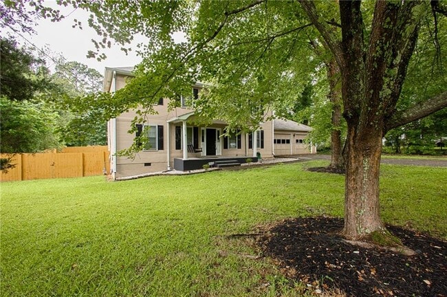 Building Photo - 4989 Lambeth Dr