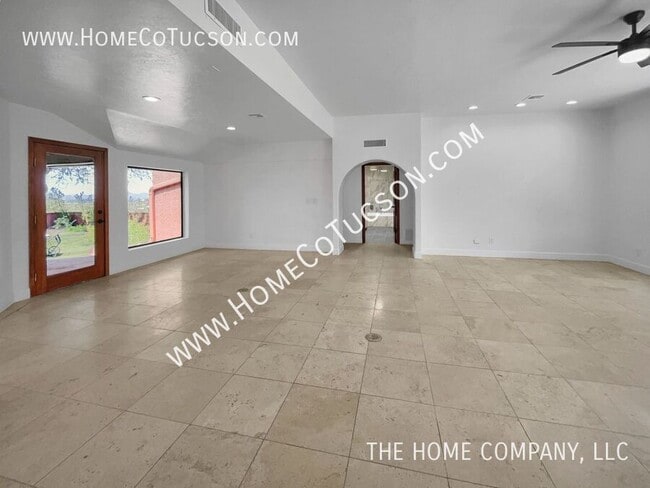 Building Photo - 5788 E Paseo Cimarron