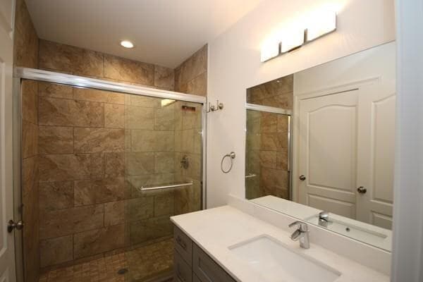 Building Photo - 106 Intervale St