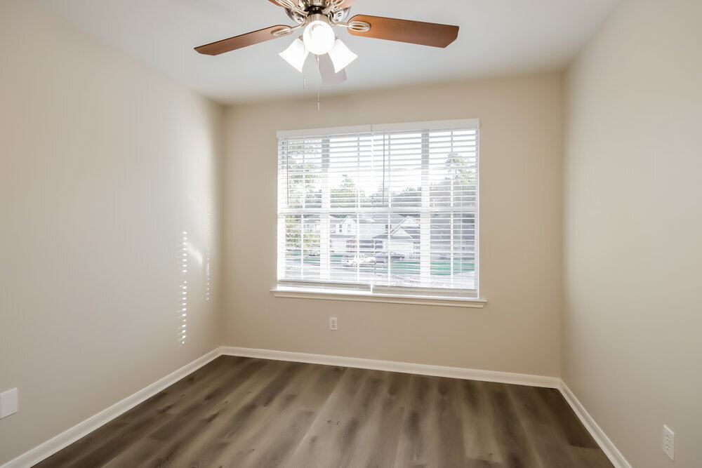 Building Photo - 18407 Heartland Ct