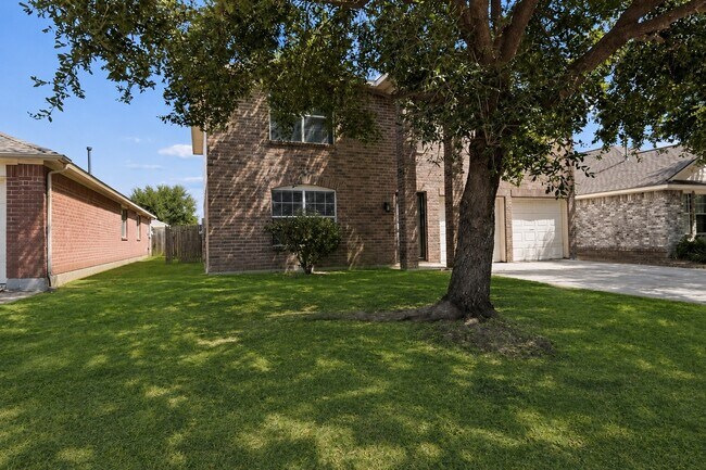 Building Photo - 10418 Iris Lake Ct