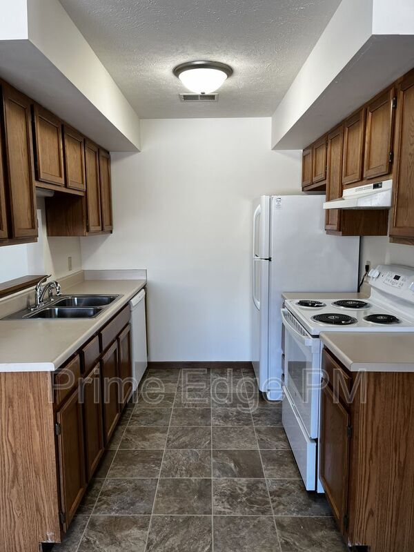 Building Photo - 1500 Knox St