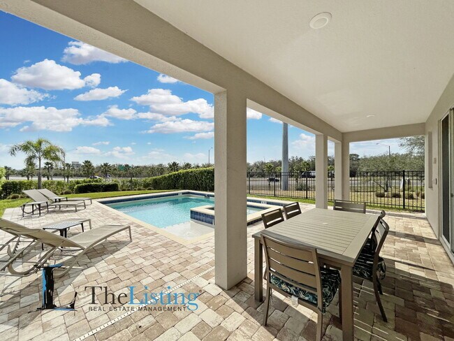 Building Photo - 7755 Westland Dr