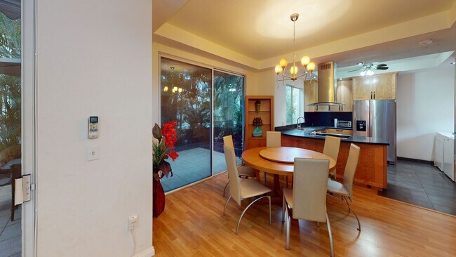 Building Photo - 92-1531 Aliinui Drive #15F