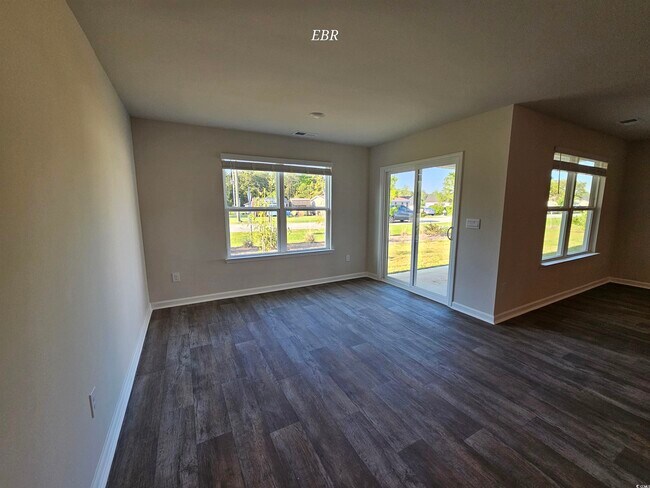 Building Photo - 370 Jeff Waters Cir