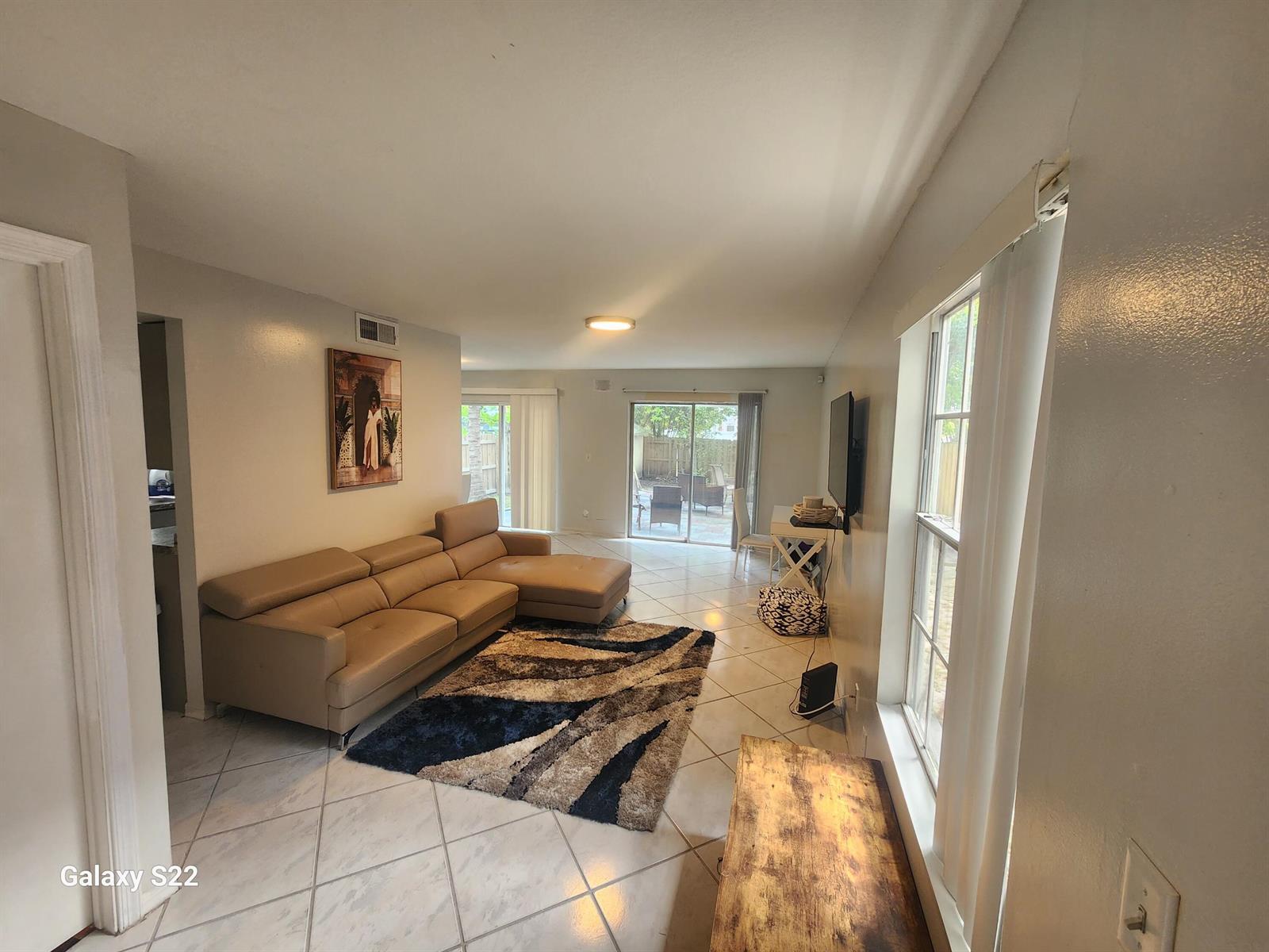 Building Photo - 5884 Dewberry Way
