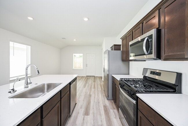 Building Photo - 1003 Vilana Rdg Ln