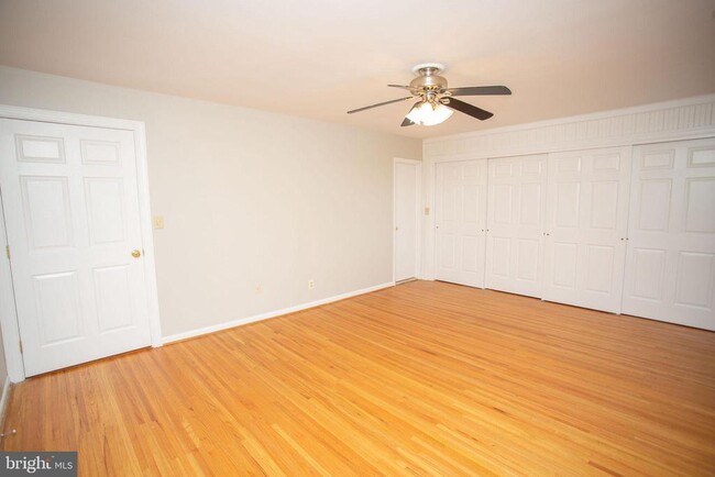 Building Photo - 1016 Eagle Ln